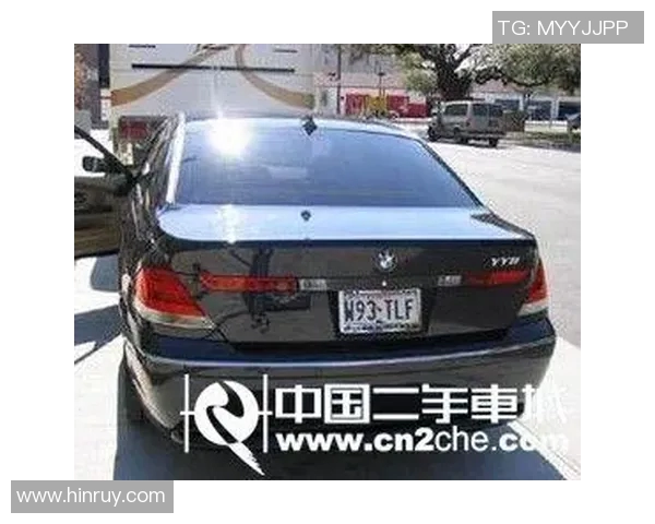 姚明驾驭宝马740展现巨星风范与豪华车魅力的完美结合