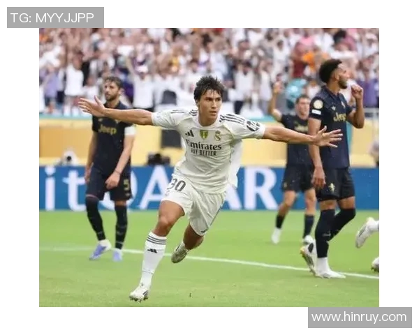 皇家马德里签下法国新星卡马宁加盟,球迷期待他的表现 皇家马德里签下法国新星卡马宁加盟,球迷期待他的表现