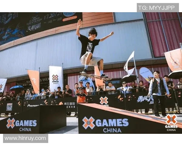 西安滑板队的蜕变与成长极限运动嘉年华的精彩瞬间回顾 西安滑板队的蜕变与成长极限运动嘉年华的精彩瞬间回顾